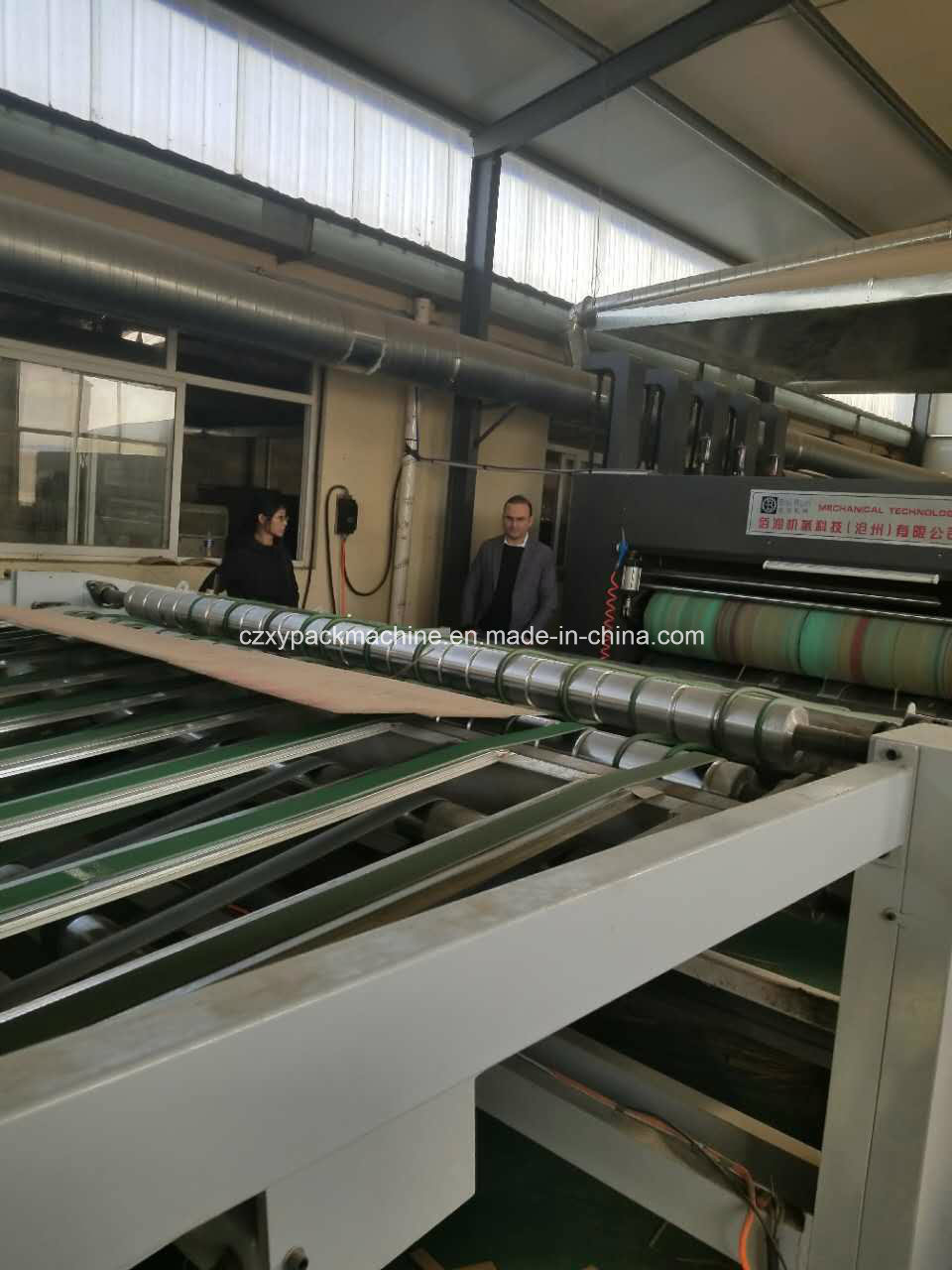 High Speed Corrugated Cardboard Flexo Printing Slotting Machine with Die Cutting