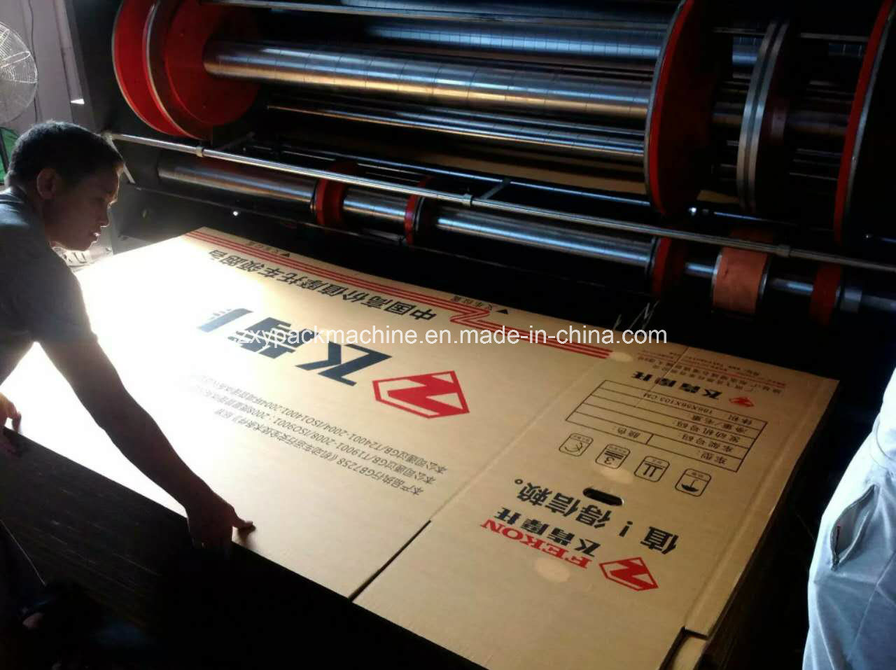 Automatic Corrugated Carton Flexo Printer Slotter Die-Cutter