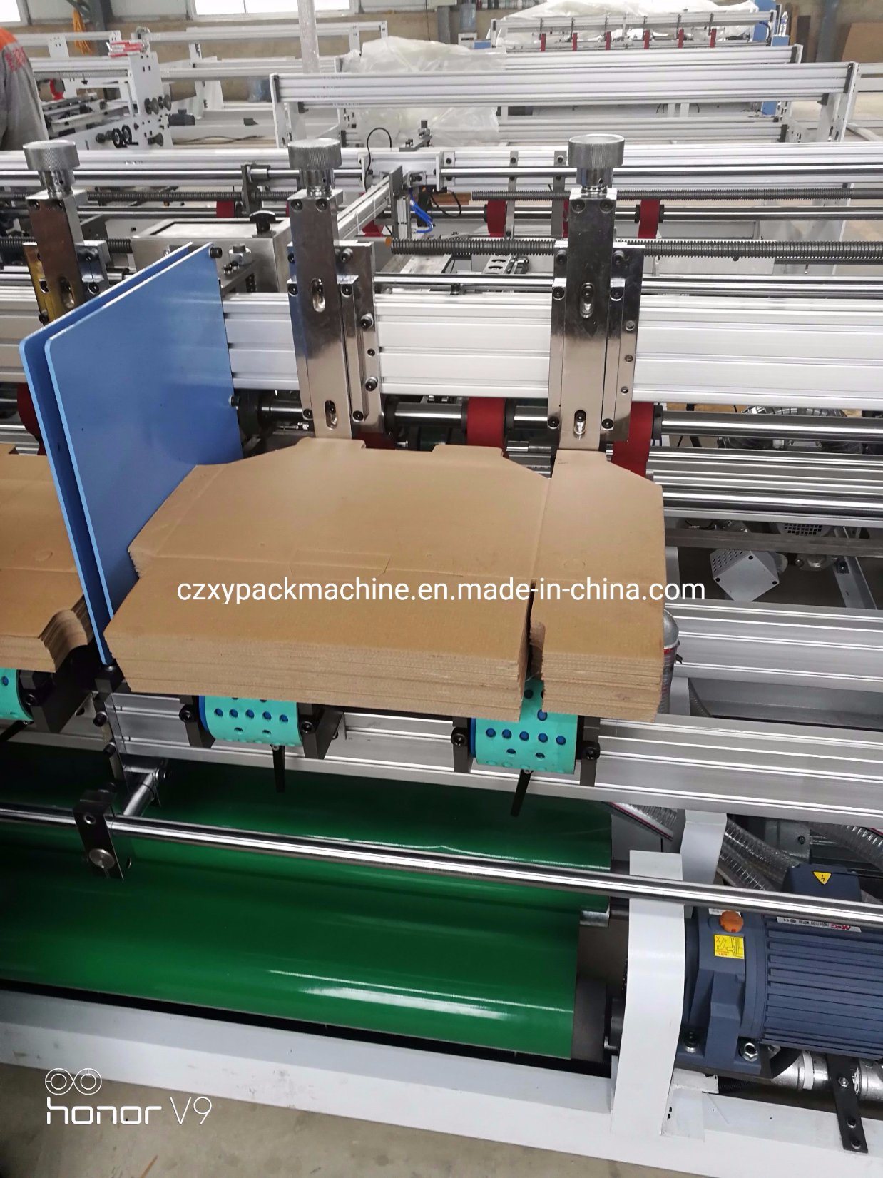 Double Pieces Corrugated Box Four Working Position Folder Gluer Machine