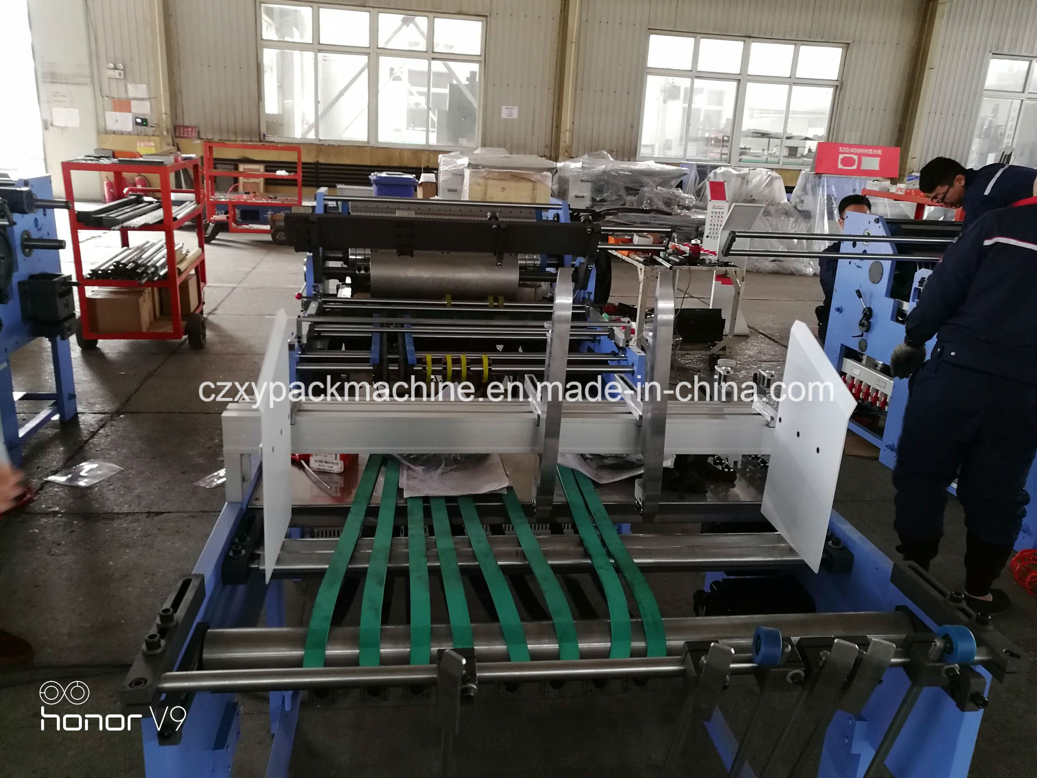 Full Automatic The Xltc-1020 Window Patching Machine